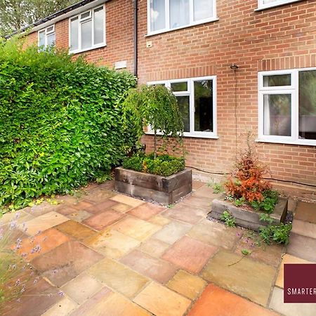 Sunninghill Village - 2 Bed - Parking And Garden Ascot  Bagian luar foto